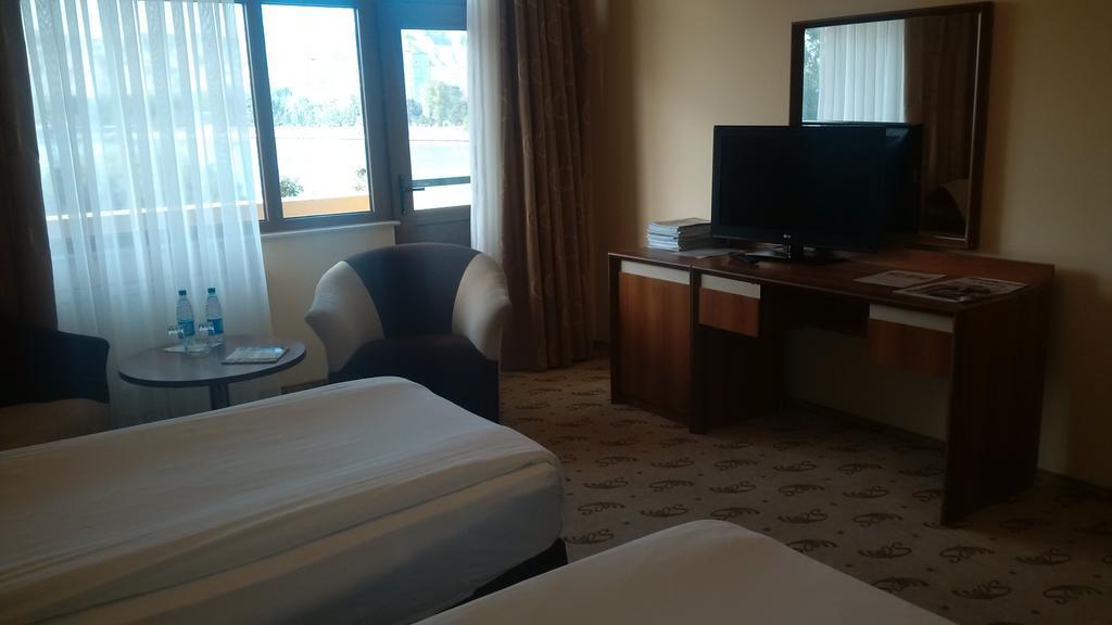 River Side Hotel Мингечевир Номер фото