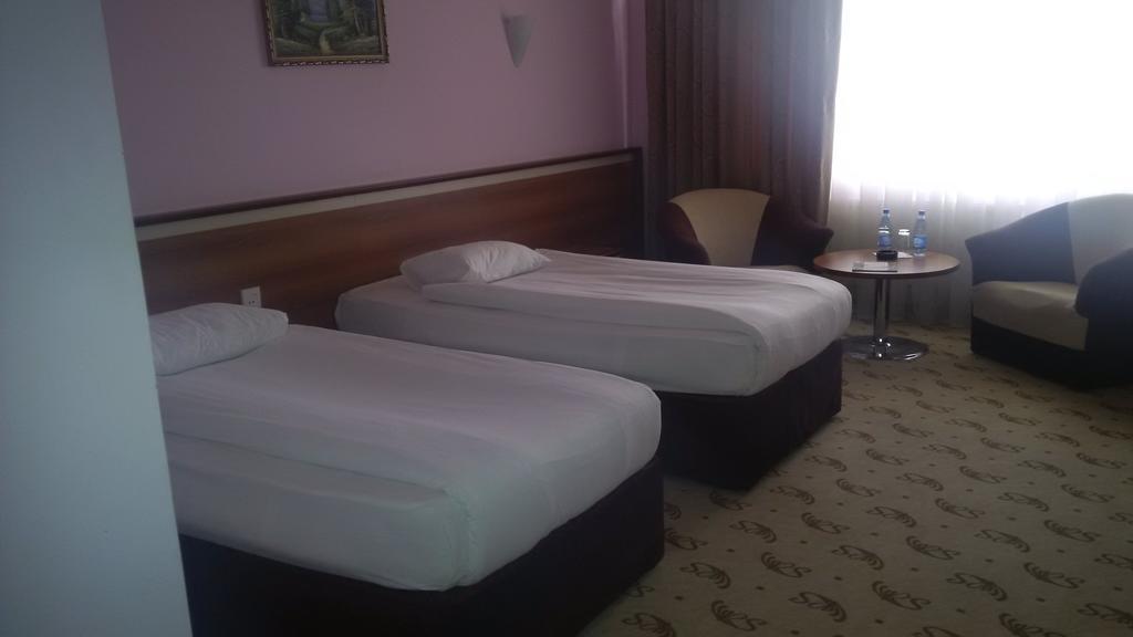 River Side Hotel Мингечевир Номер фото