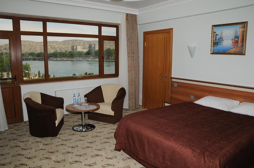 River Side Hotel Мингечевир Номер фото