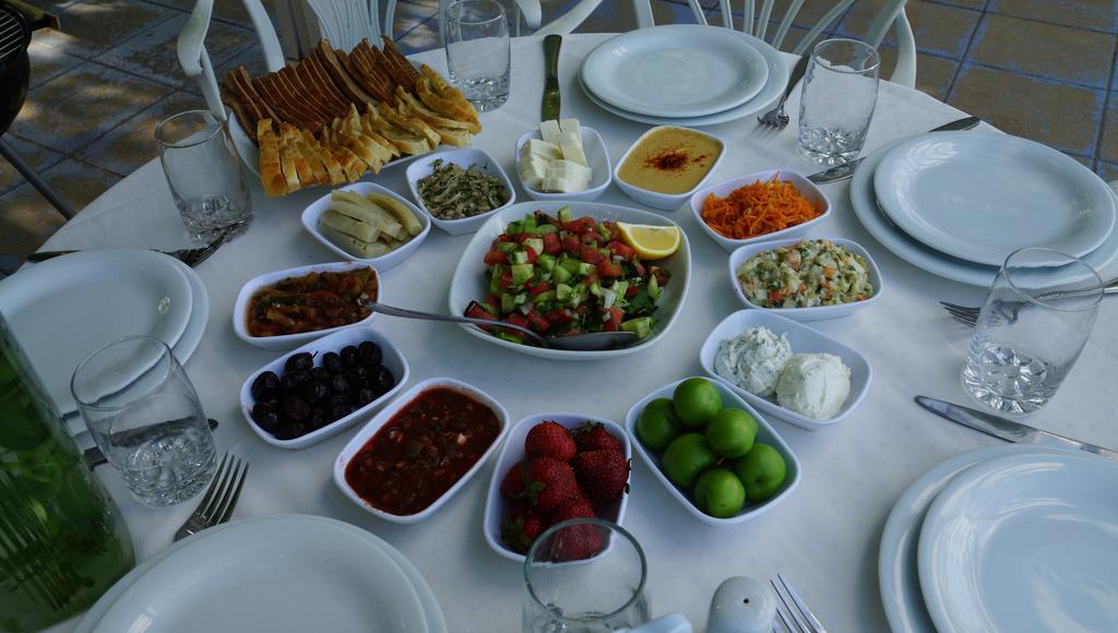 River Side Hotel Мингечевир Экстерьер фото