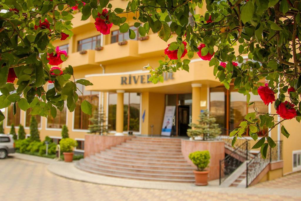 River Side Hotel Мингечевир Экстерьер фото