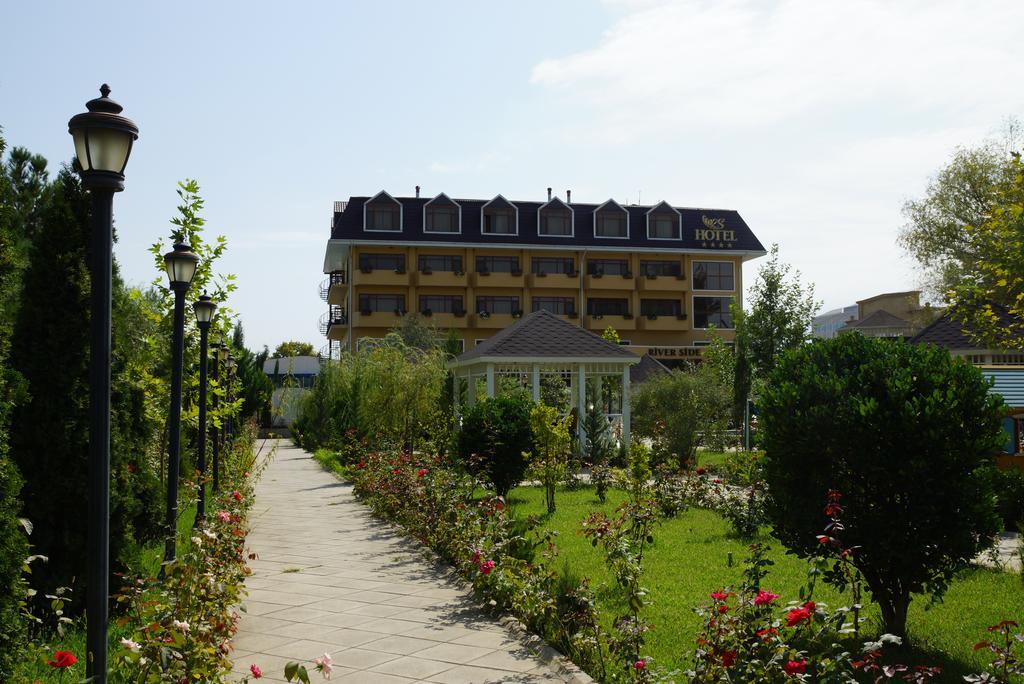 River Side Hotel Мингечевир Экстерьер фото